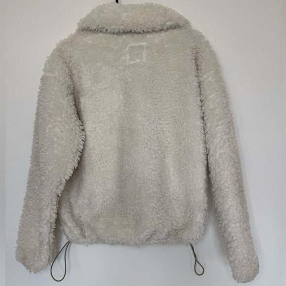 Abercrombie & Fitch White w/Green Fuzzy Winter Jacket | Size L - Picture 5 of 9